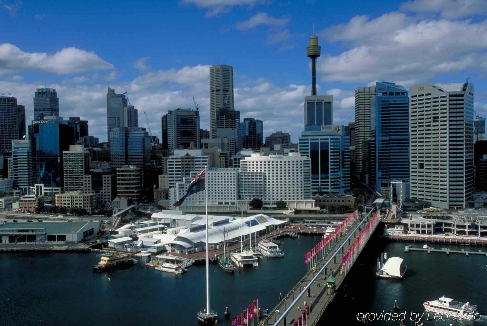 Hotel Ibis Sydney Barangaroo Exterior foto