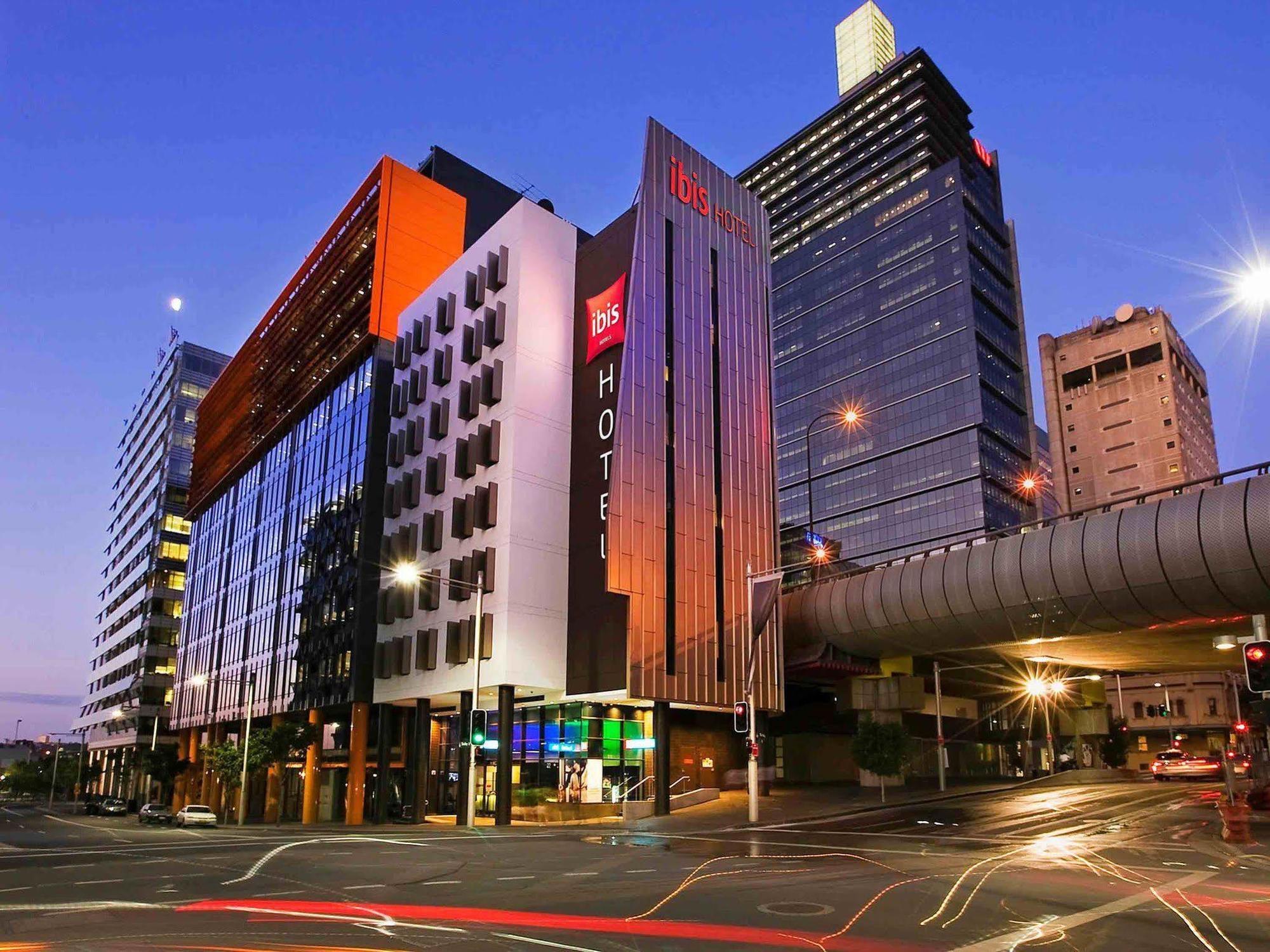 Hotel Ibis Sydney Barangaroo Exterior foto