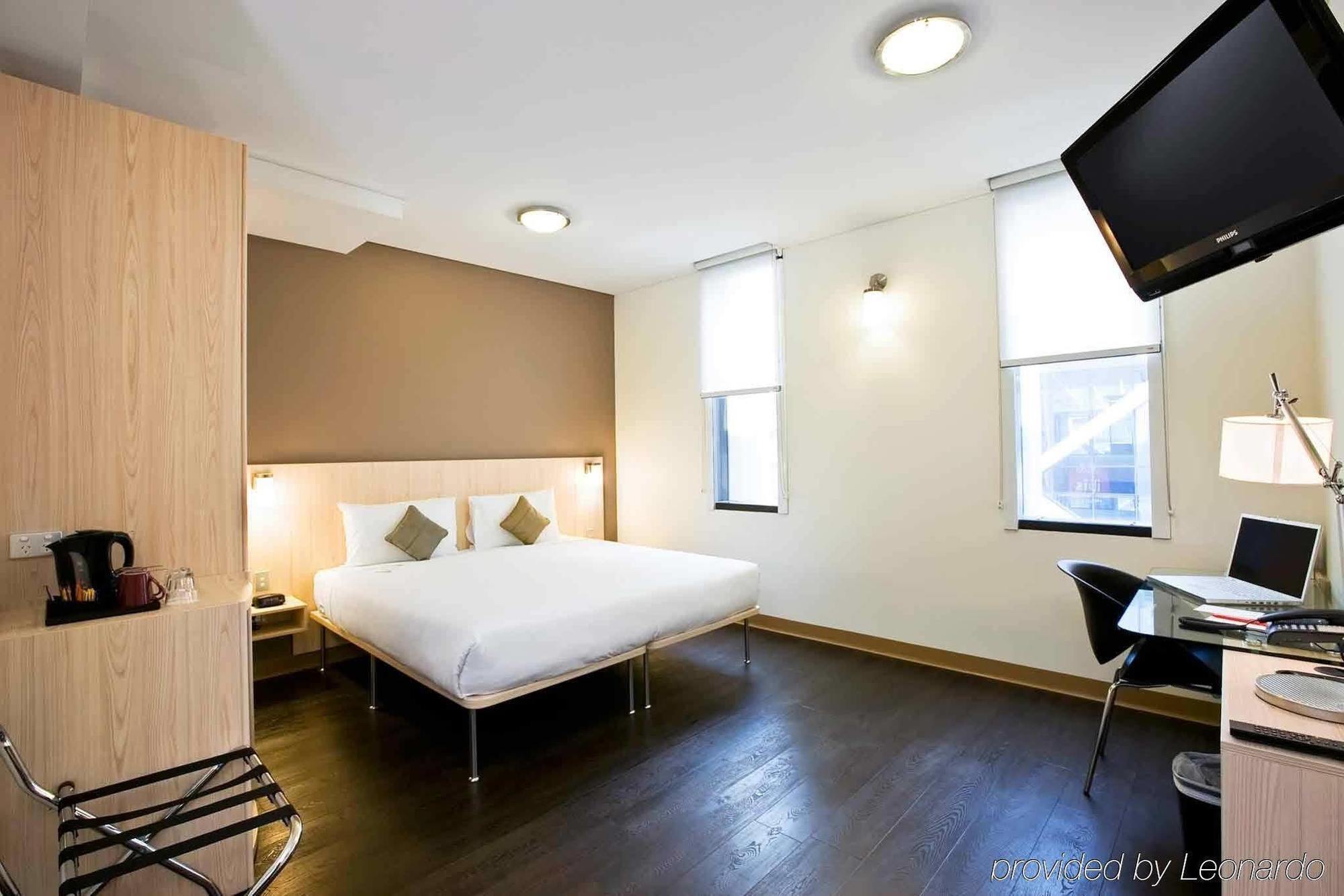 Hotel Ibis Sydney Barangaroo Exterior foto
